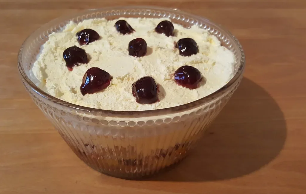 Trifle in a glass bowl